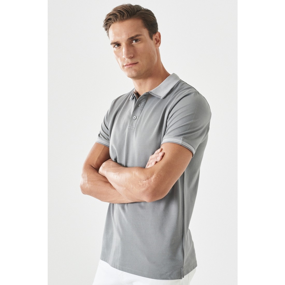 Altınyıldız Classics Erkek Çekmeyen Pamuklu Kumaş Slim Fit Dar Kesim Gri Kıvrılmaz Polo Yaka T-shirt