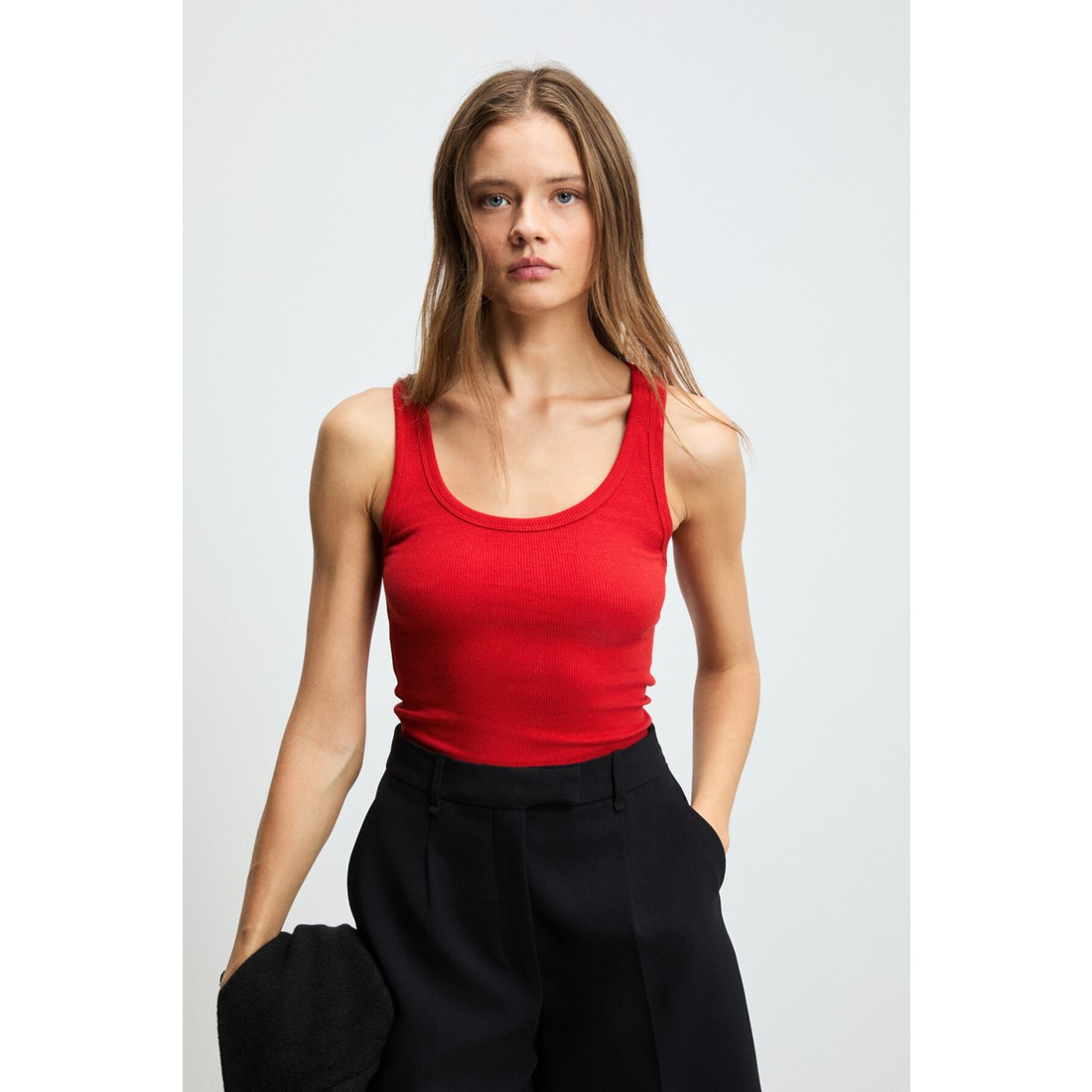 Ethiquet Lıllesol Kadın Fitilli Görünümlü Slim Fit Vücuda Oturan Havuz Yakalı Pamuklu Basic Kırmızı Atlet