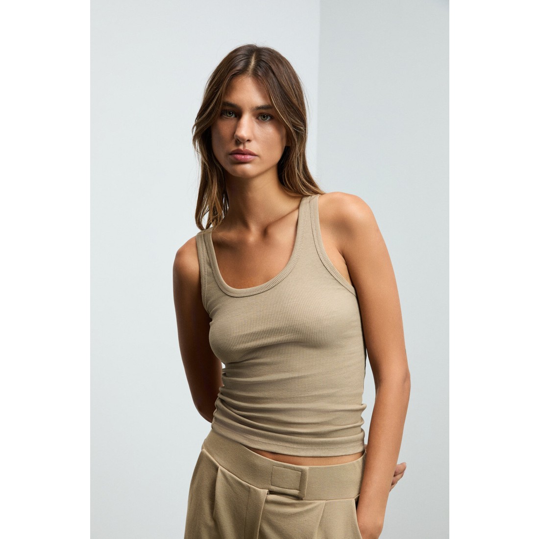 Ethiquet Lıllesol Kadın Fitilli Görünümlü Slim Fit Vücuda Oturan Havuz Yakalı Pamuklu Basic Vizon Atlet