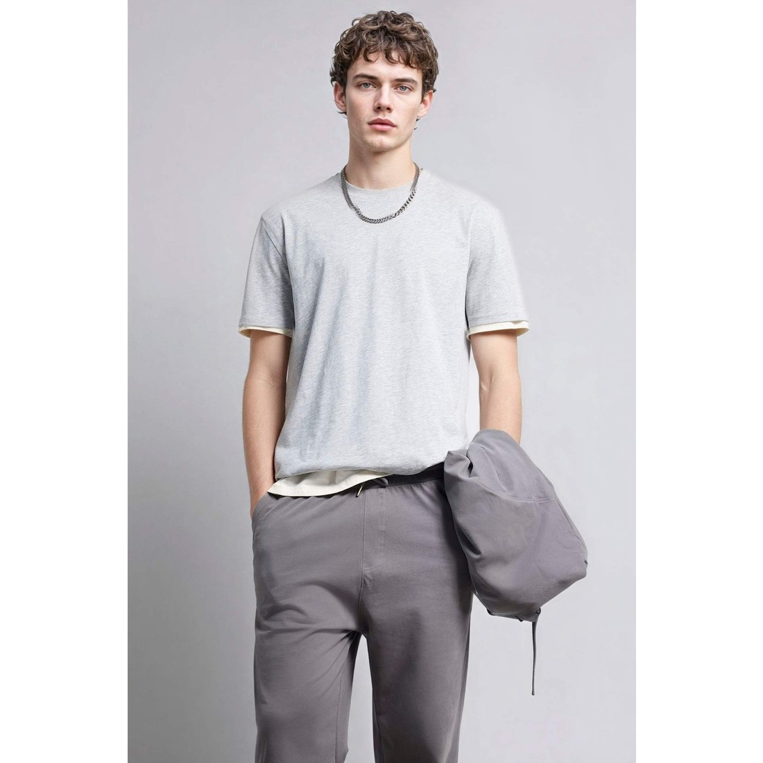 DeFacto New Regular Fit %100 Pamuk Basic Tişört V7699AZ26SP