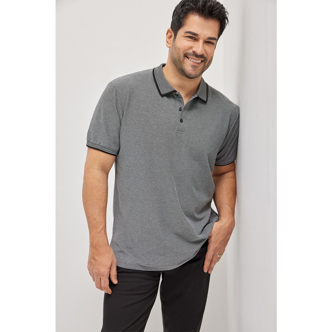 Altınyıldız Classics Erkek Çekmeyen Pamuklu Kumaş Slim Fit Dar Kesim Kıvrılmaz Polo Yaka Tişört